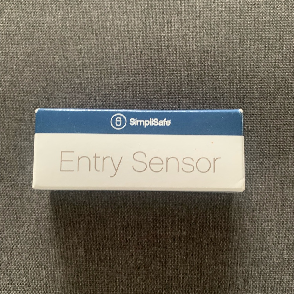 NWT SimpliSafe Entry Sensor #4V2G1